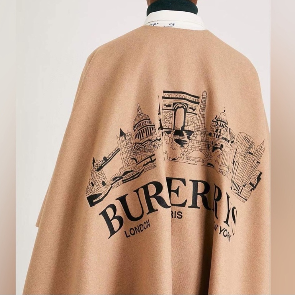 LIKE NEW Burberry Cashmere Camel Poncho XS/S AUTHENTIC 💯